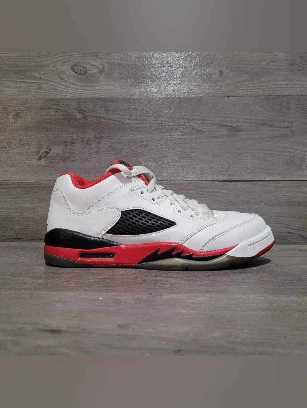 Air Jordan 5 Retro Low Fire Red Men's Size 7 (7y) 314338-101